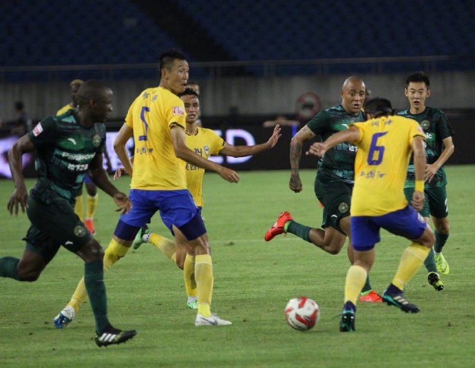 汉诺威客场逆袭逆转，升班马主场全胜逐梦的简单介绍