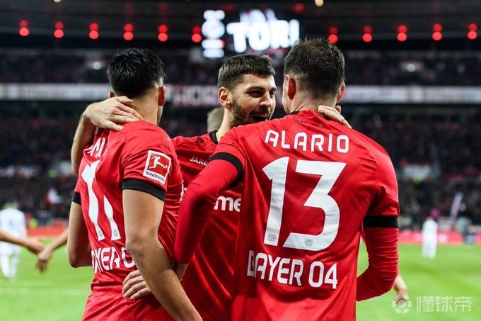 沙尔克苦战不已,暂时喘息一口气 沙尔克苦战不已,暂时喘息一口气