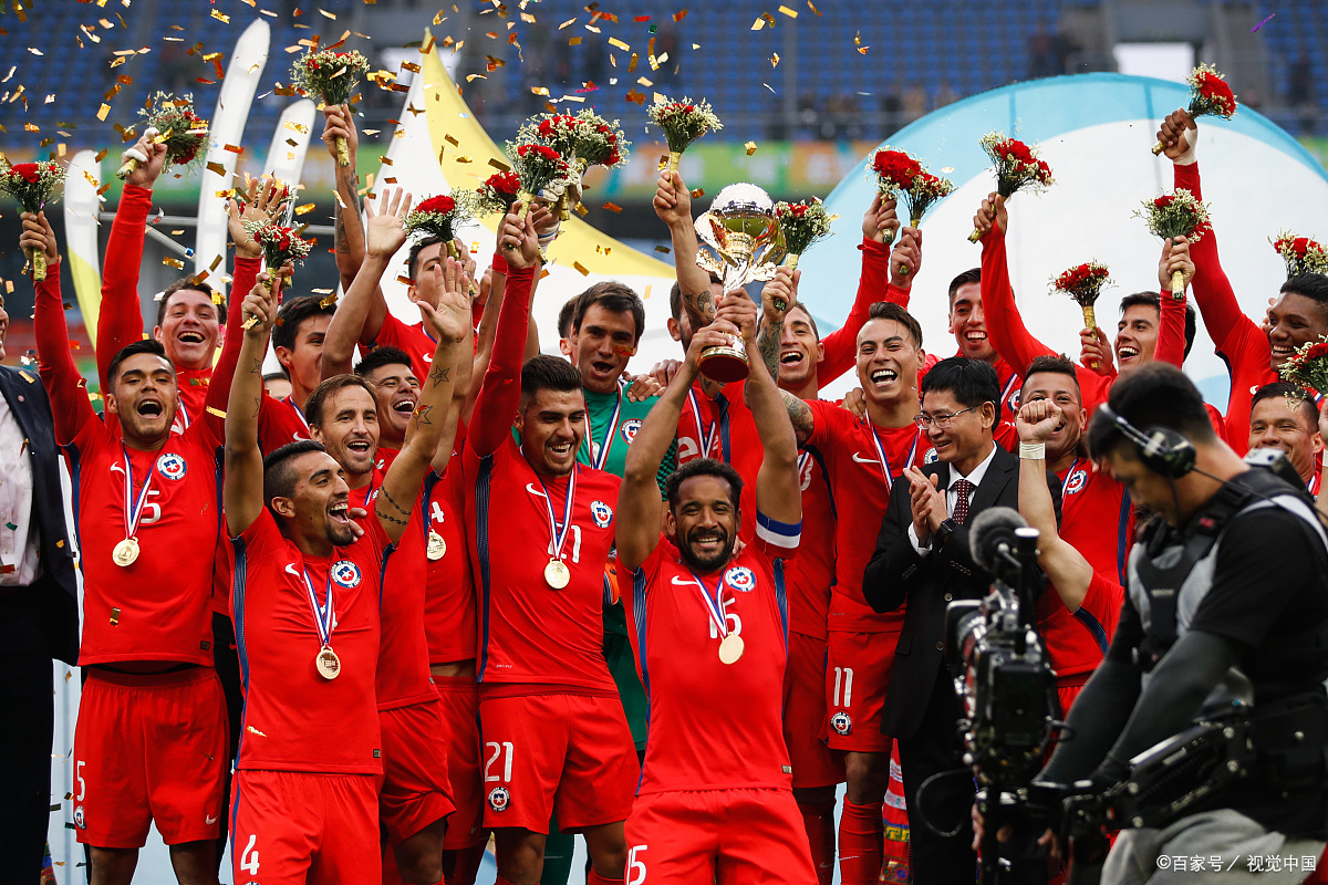 勒沃库森球员表现出色,连胜完美收官的简单介绍 勒沃库森球员表现出色,连胜完美收官的简单介绍