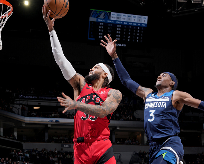 关于猛龙力克国王,拉塞尔三分雨点燃全场的信息 关于猛龙力克国王,拉塞尔三分雨点燃全场的信息