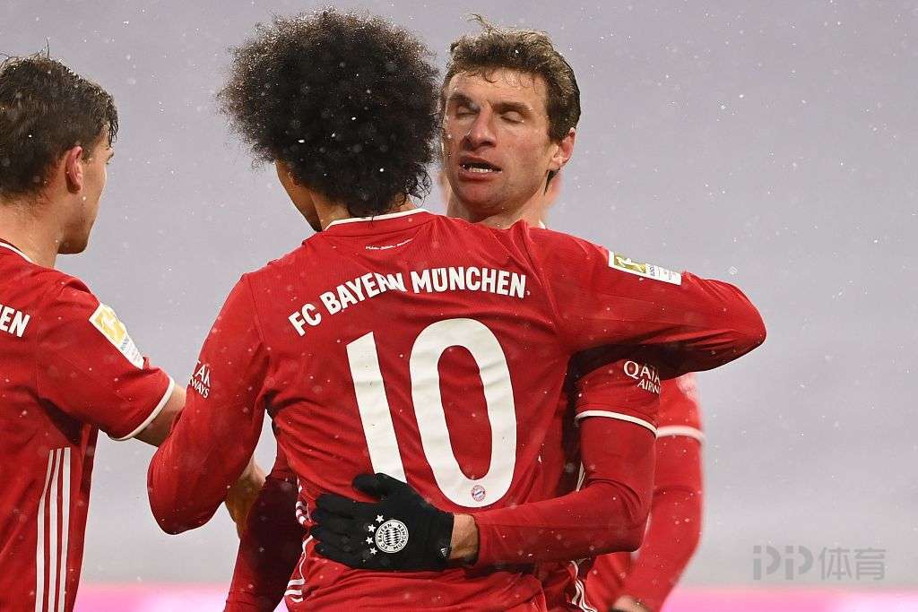 包含阿根廷逆转马赛，穆勒高光表现的词条