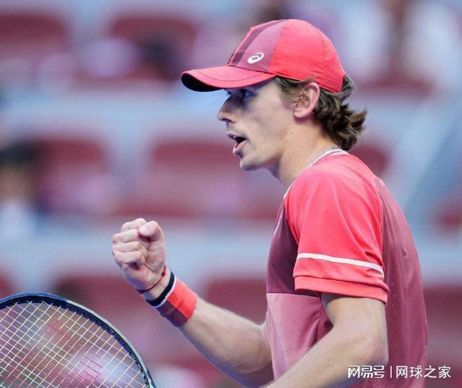 包含美国网球队爆冷世界网球队，穆雷绝境逆转的词条