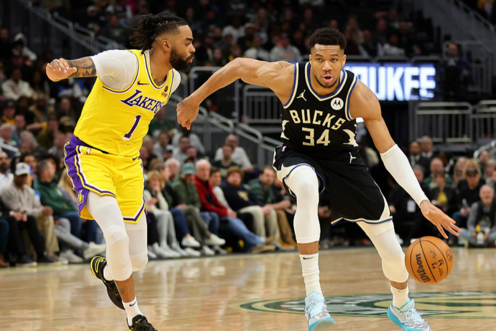 雄鹿翻盘篮网，汉密尔顿统治全场