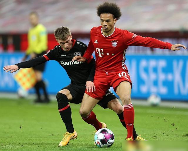 法国逆转勒沃库森，加维统治全场的简单介绍