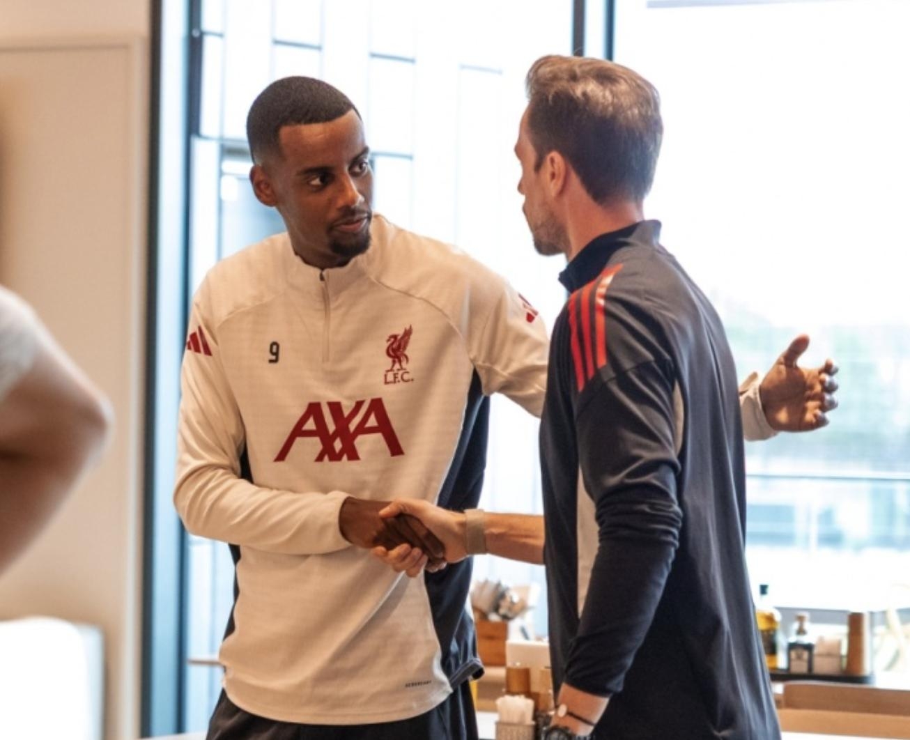 关于马竞不敌利物浦，出线形势一片黑暗的信息