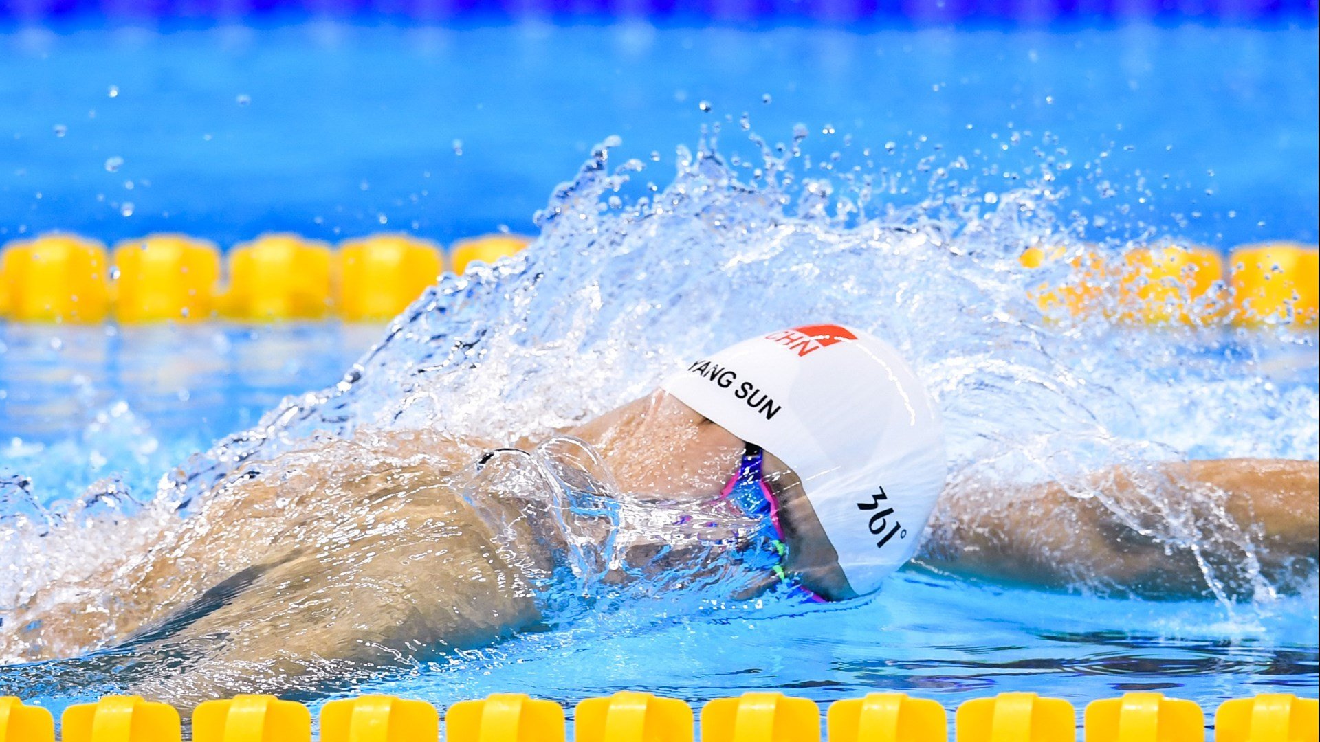 英超争冠之夜，内马尔个人能力完全展现，独舞照亮绿茵的巴西魔术师